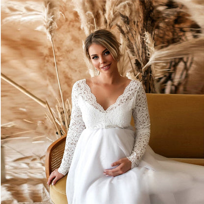 Dulcira | Elegant Lace Maxi Dress for Pregnant Women
