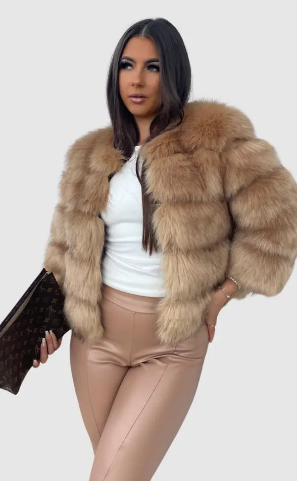 Dulcira | High-Quality Faux Fur Jacket Elegant Design for Elegance and Comfort