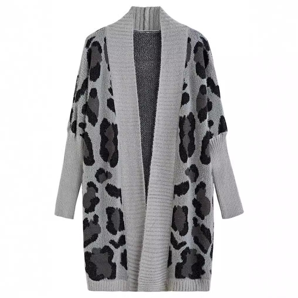 Dulcira | Women's Lightweight Cardigan with Modern Leopard Print and Open Front
