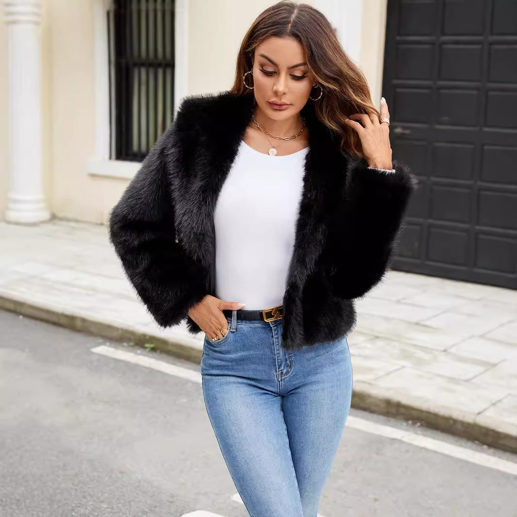 Dulcira | Ladies Elegant and Trendy Faux Fur Jacket