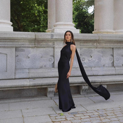 Ladies Evening Dress with Elegant Stand-Up Collar and Voluminous Cape Dulcira