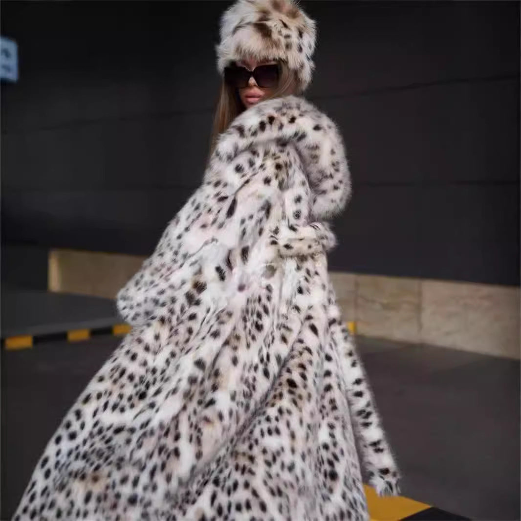 Women's Fluffy Faux Fur Coat with High Collar and Unique Pattern