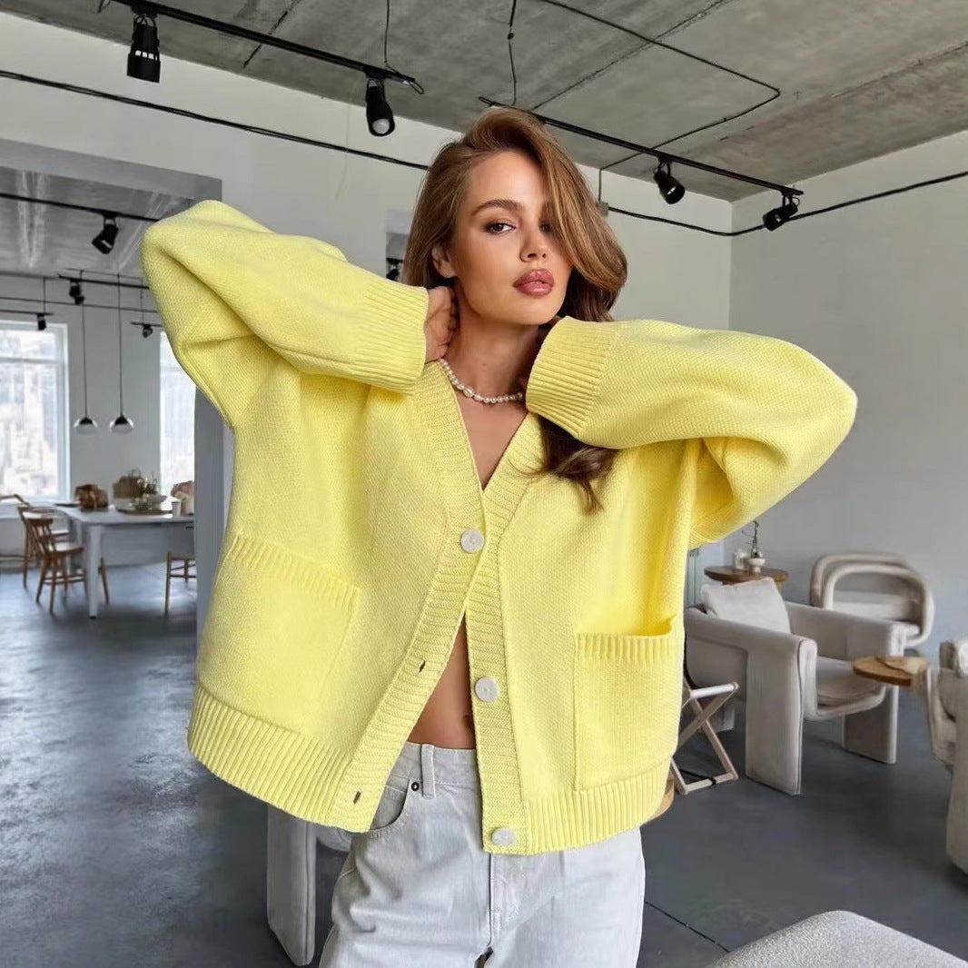 Dulcira | Women oversized cardigan with pockets and modern cut