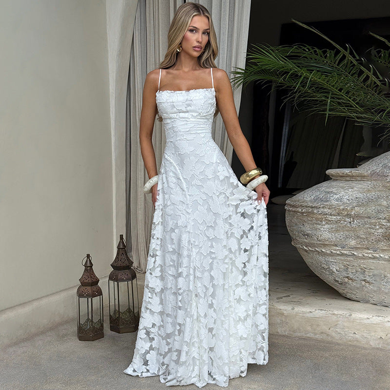 Women Elegant Evening Dress with Fine Floral Patterns and Sophisticated Details Dulcira