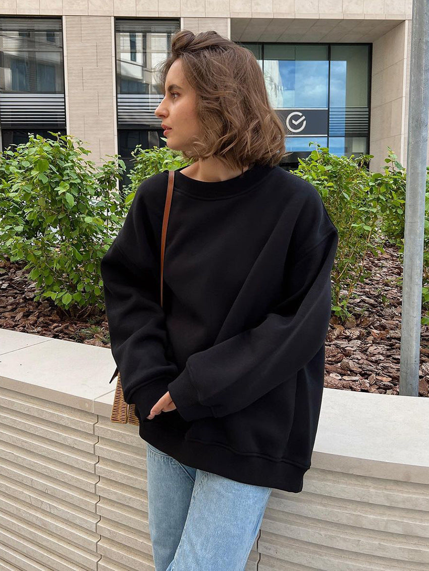 Women's Oversized Sweatshirt with Dropped Shoulder and Soft Fleece Fabric Dulcira