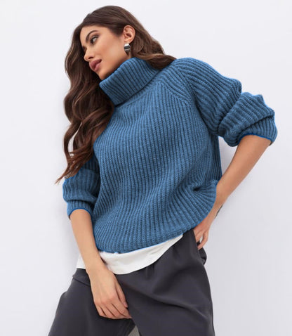 Dulcira | Women's Knitted Sweater with High Collar and Honeycomb Texture