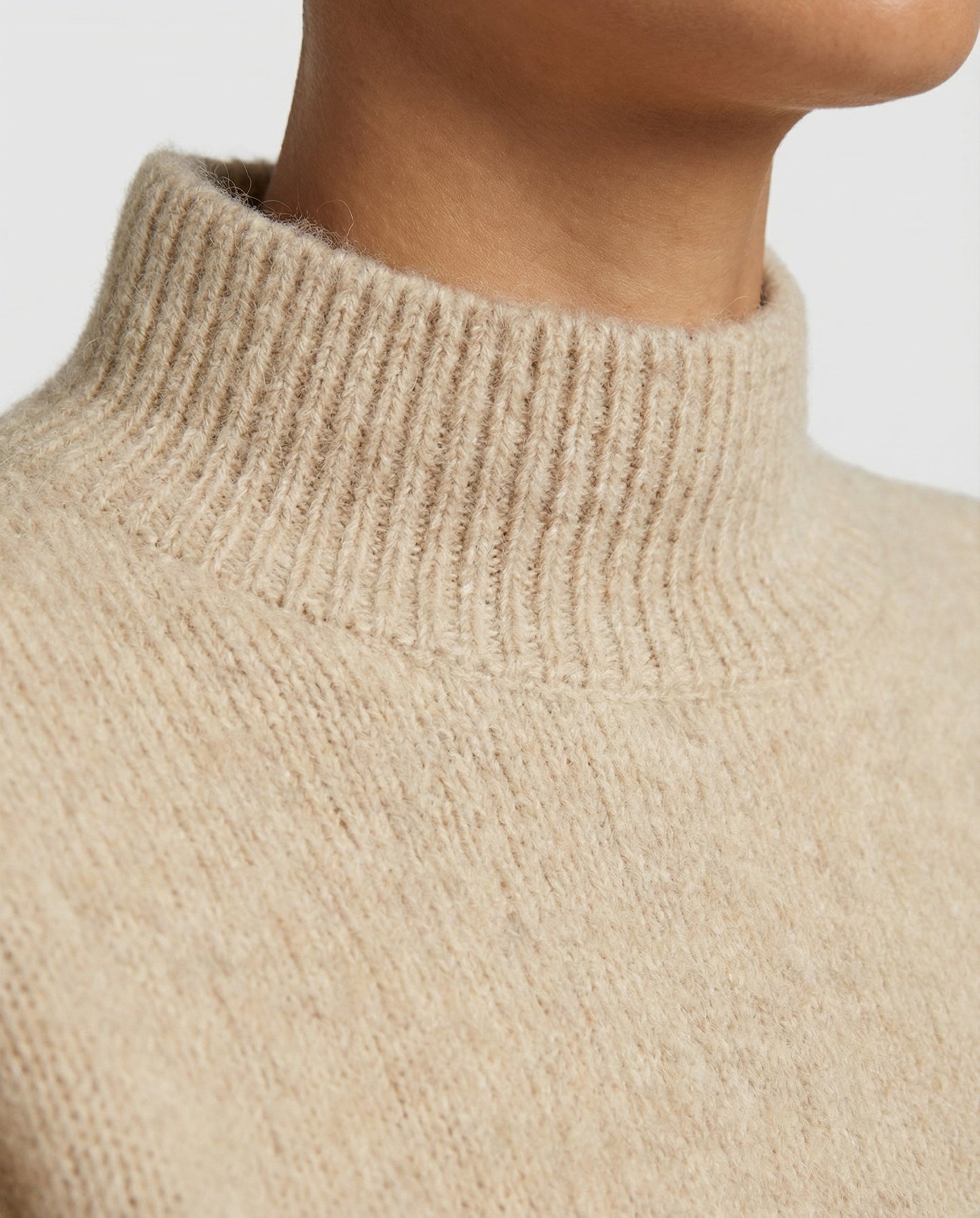 Dulcira | Sweater - Soft Elegant Turtleneck Sweater