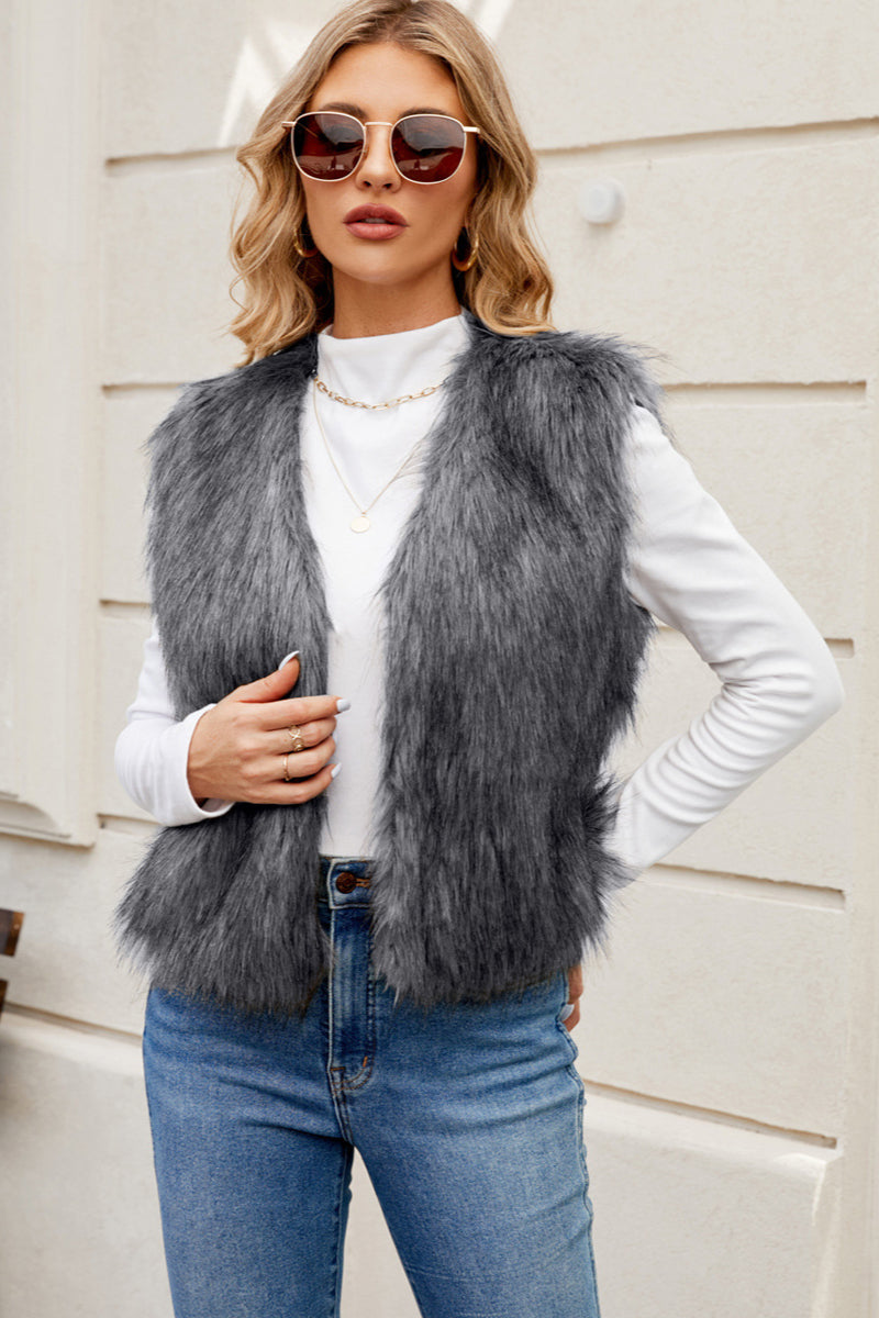 Dulcira | Faux Fur Vest Elegant and Timeless Soft Comfort