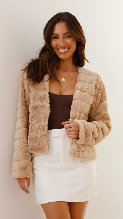 Dulcira | Luxurious Women's Crop Jacket